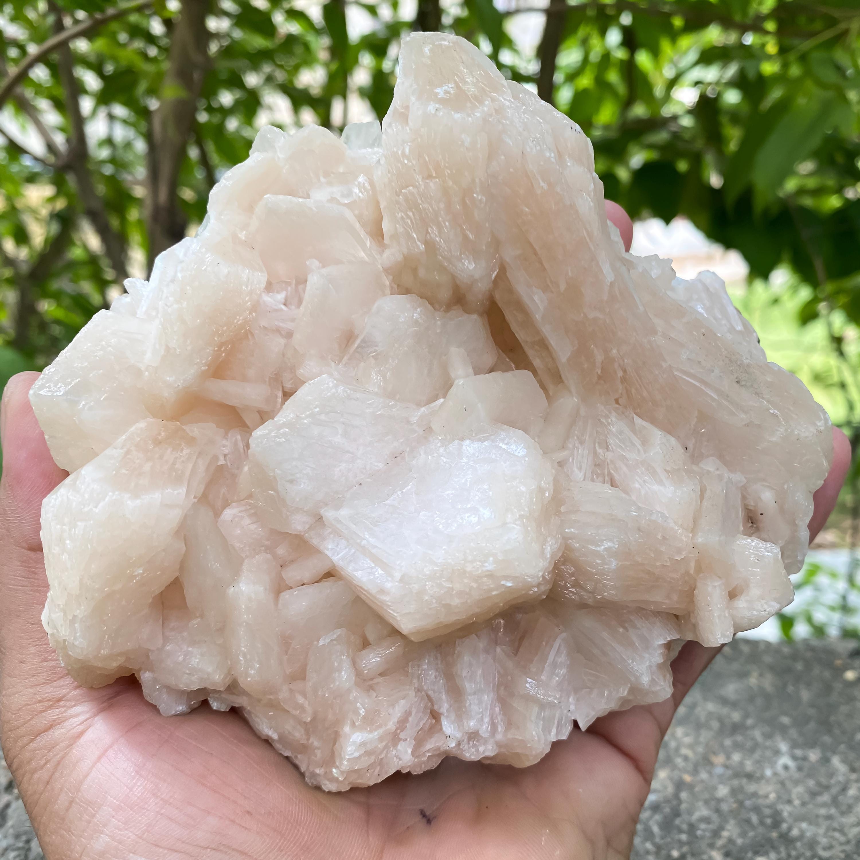 Raw Stilbite Apophyllite Geode Cluster Rough  590gm Natural Healing Crystal Cluster, Home Decor Stone
