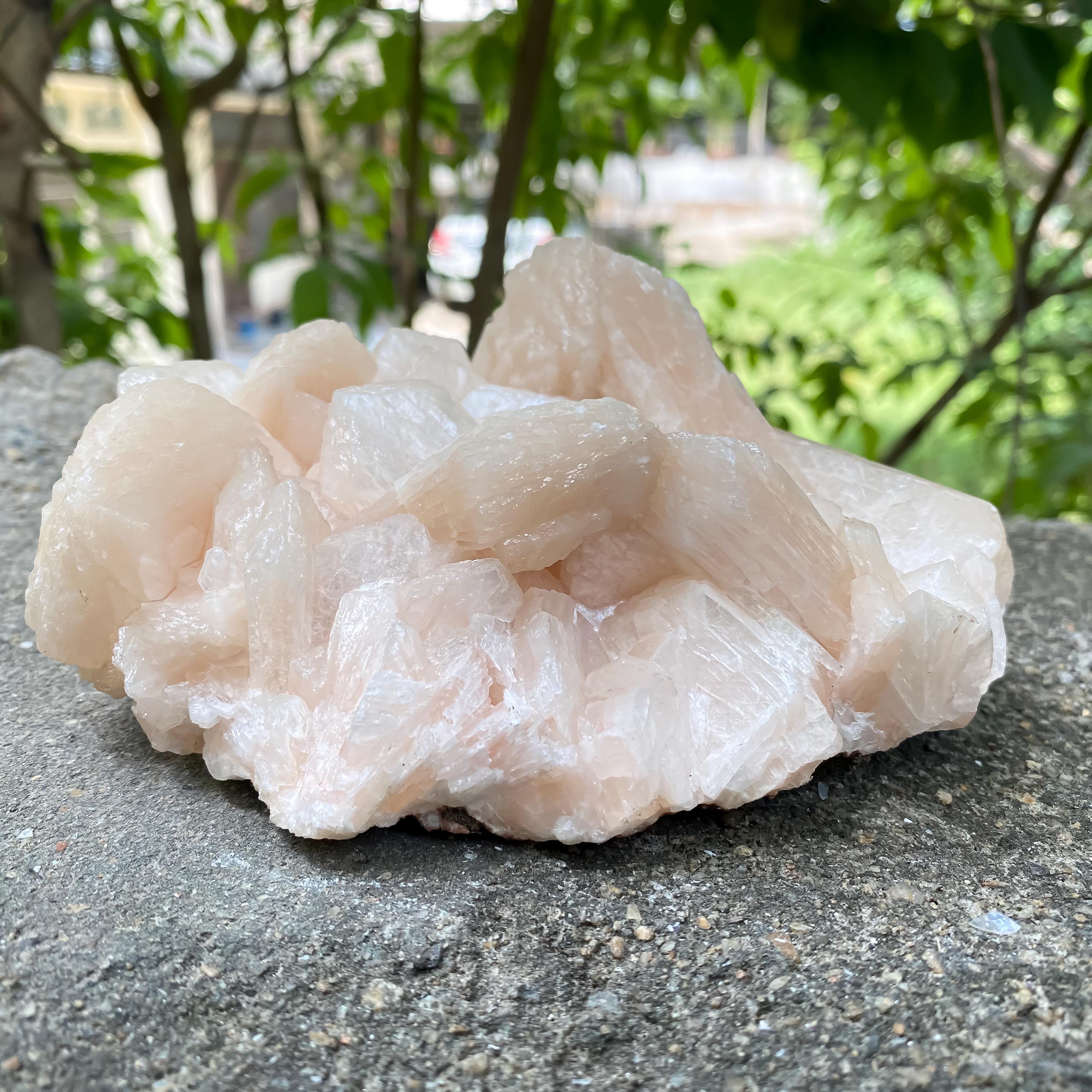 Raw Stilbite Apophyllite Geode Cluster Rough  590gm Natural Healing Crystal Cluster, Home Decor Stone