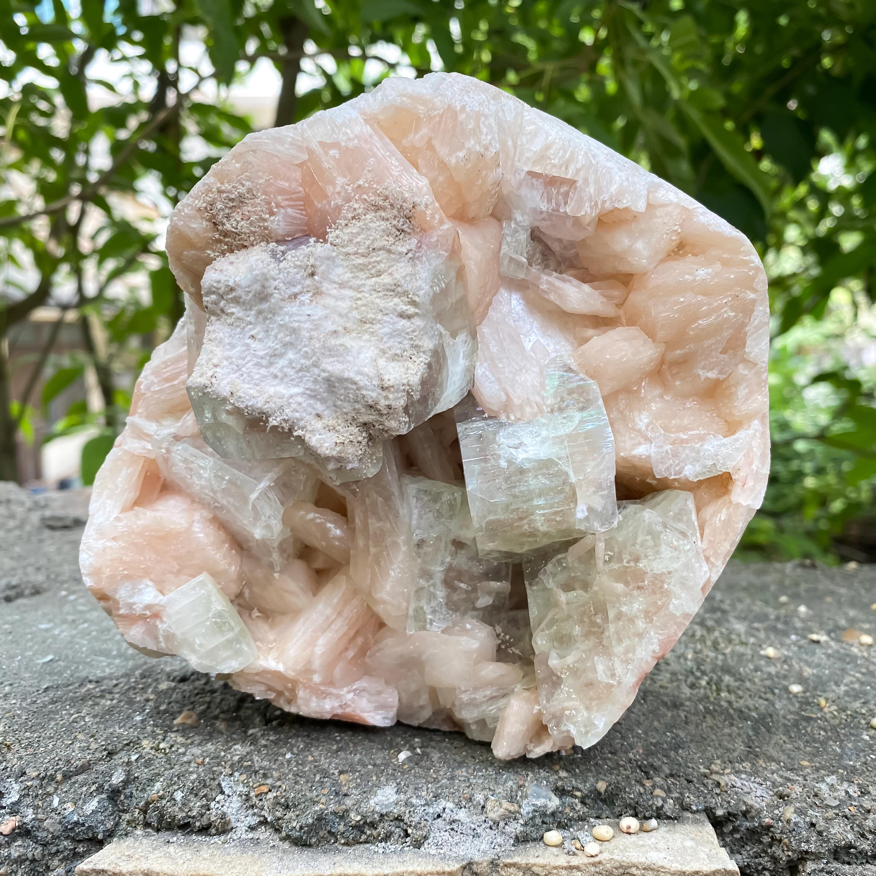 Natural Stillbite with Apophyllite Geode Crystal Cluster Reiki Healing Stone Home Decor