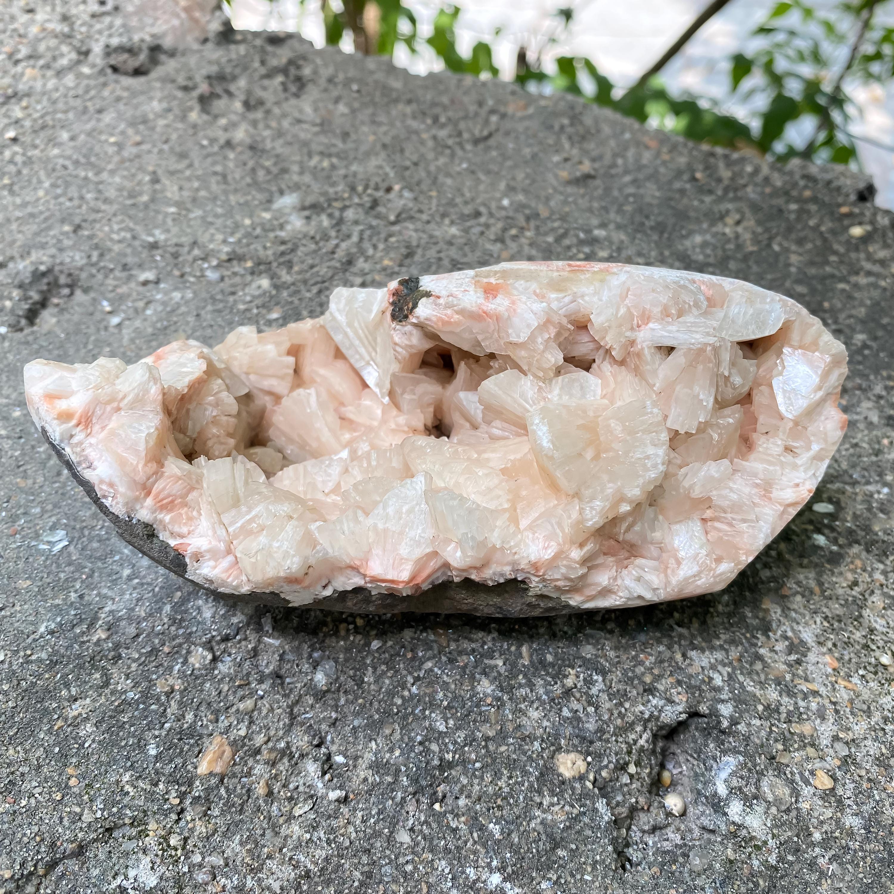 Raw Stillbite Apophyllite Geode Cluster Reiki Energy Crystal Mineral Specimen Rough 440gm