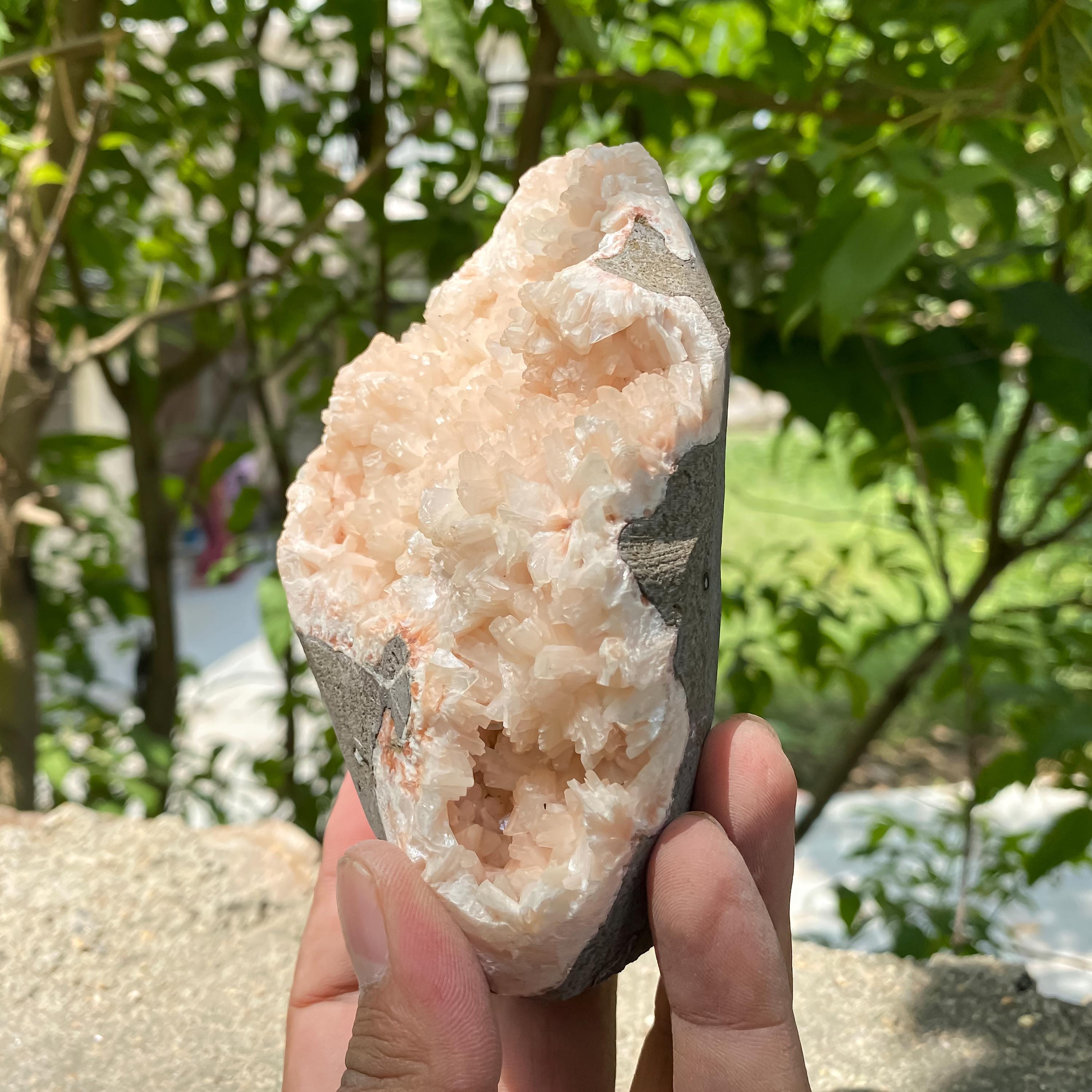Peach Stilbite Apophyllite Crystal Geode  Healing Stone, 615gm