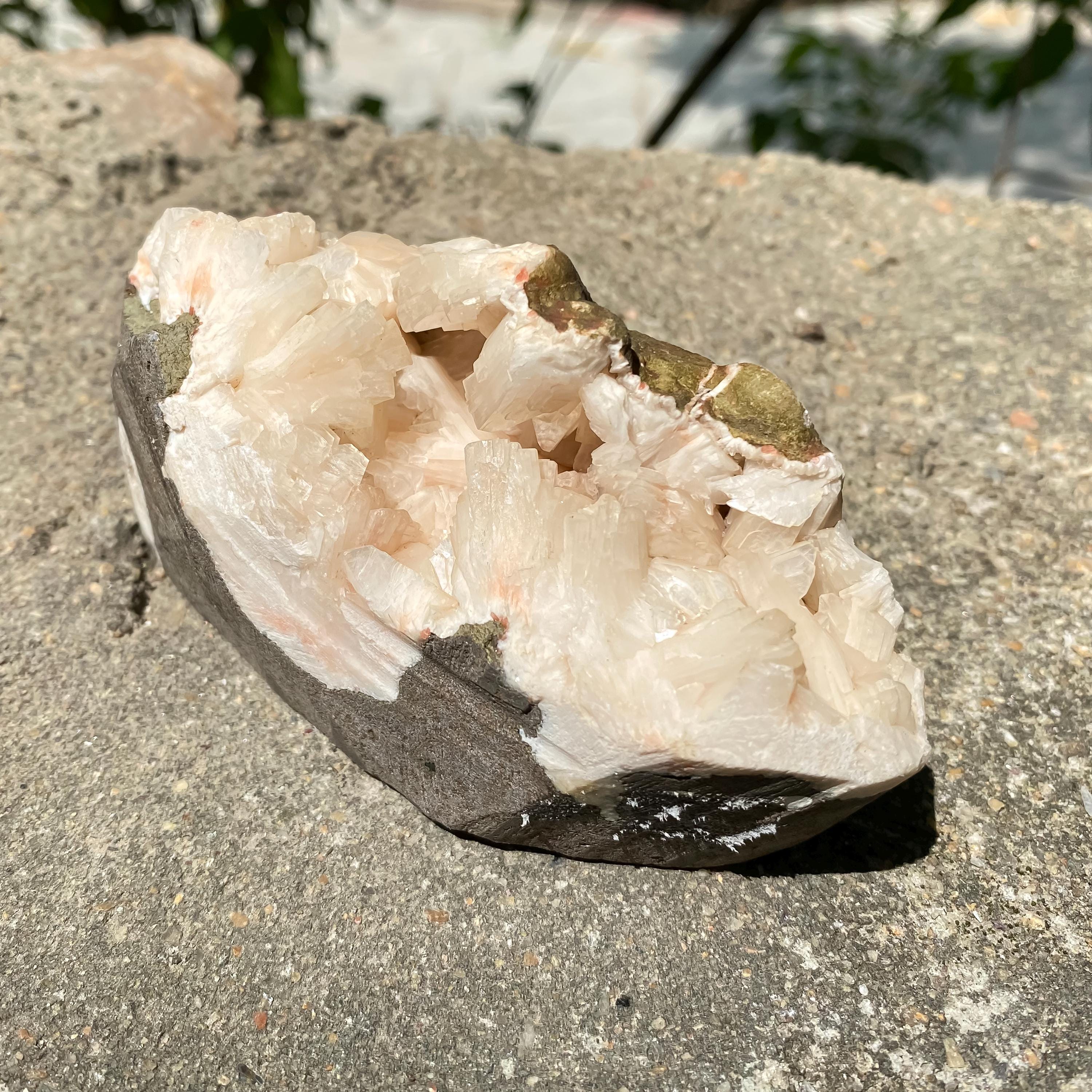 Raw Peach Stilbite Apophyllite Cluster: Healing Crystal Rough Minerals 315gm