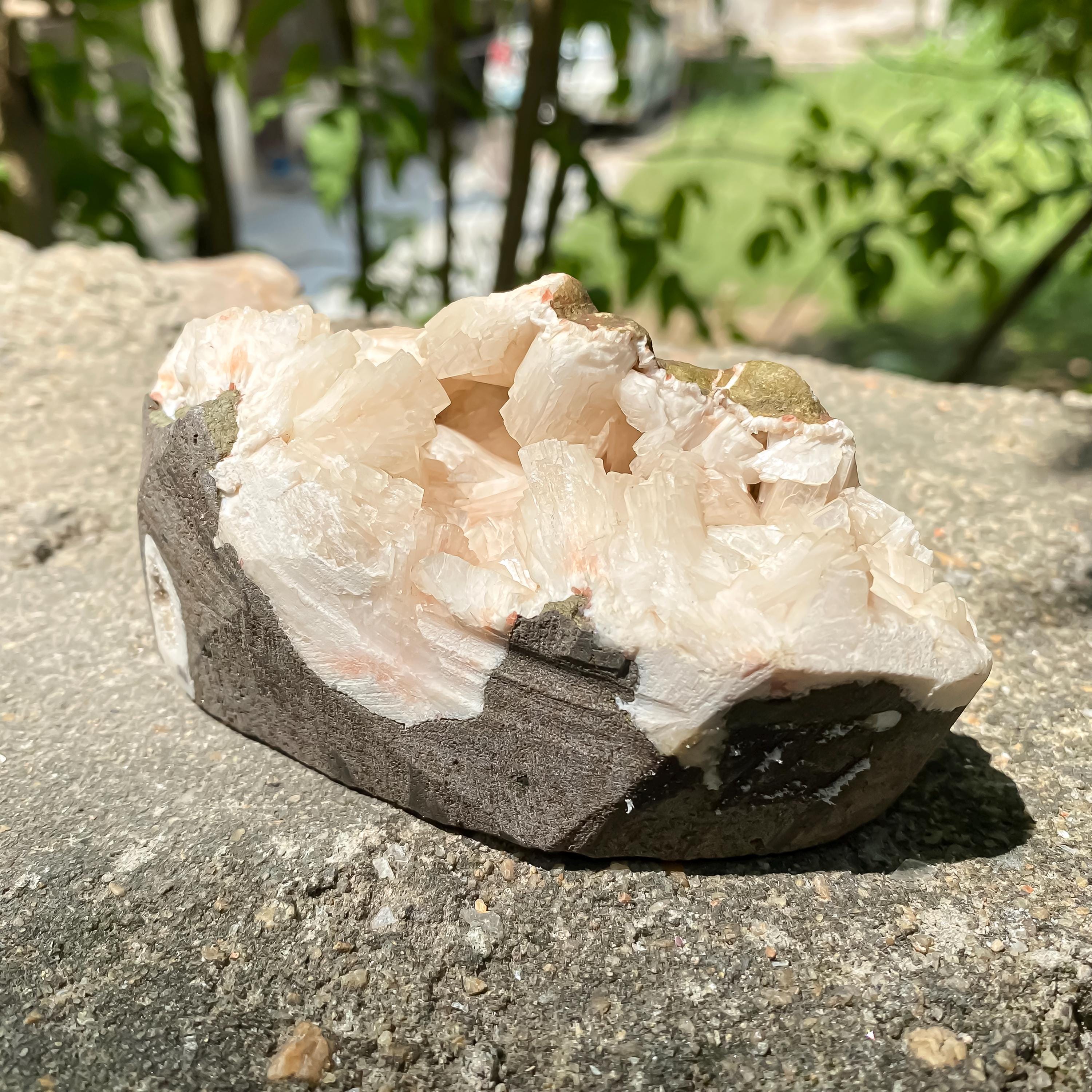 Raw Peach Stilbite Apophyllite Cluster: Healing Crystal Rough Minerals 315gm