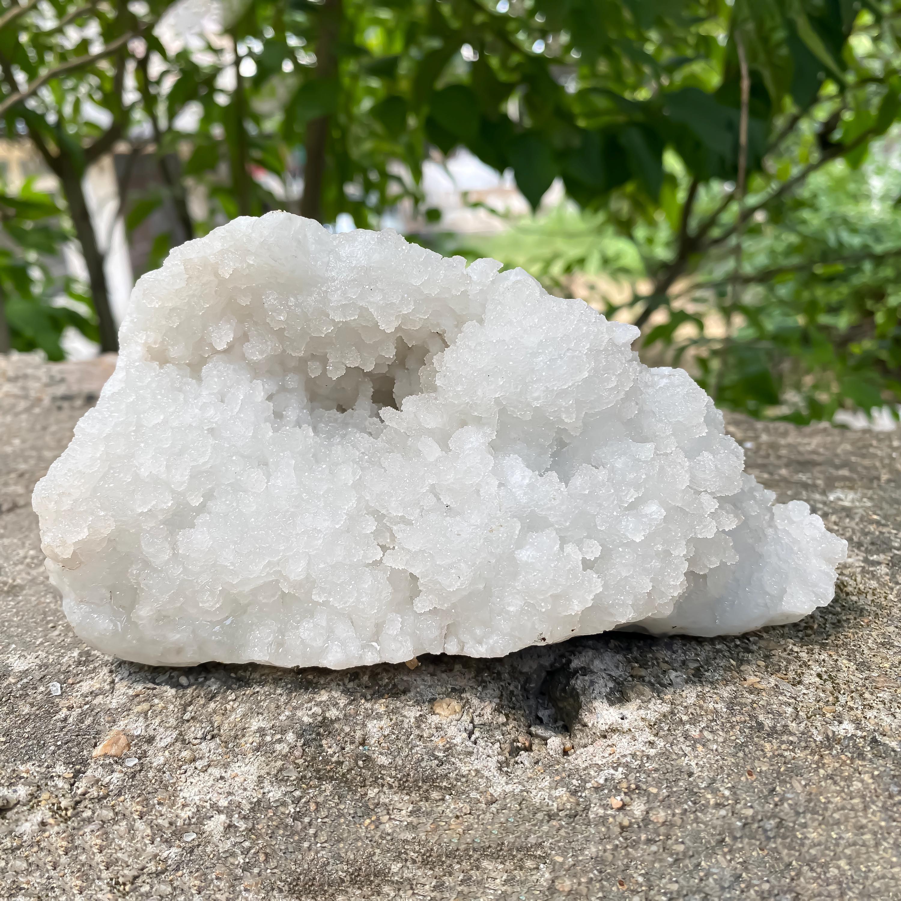 Chalcedony Apophyllite Cluster: 710gm Healing Crystal Decor Zeolite