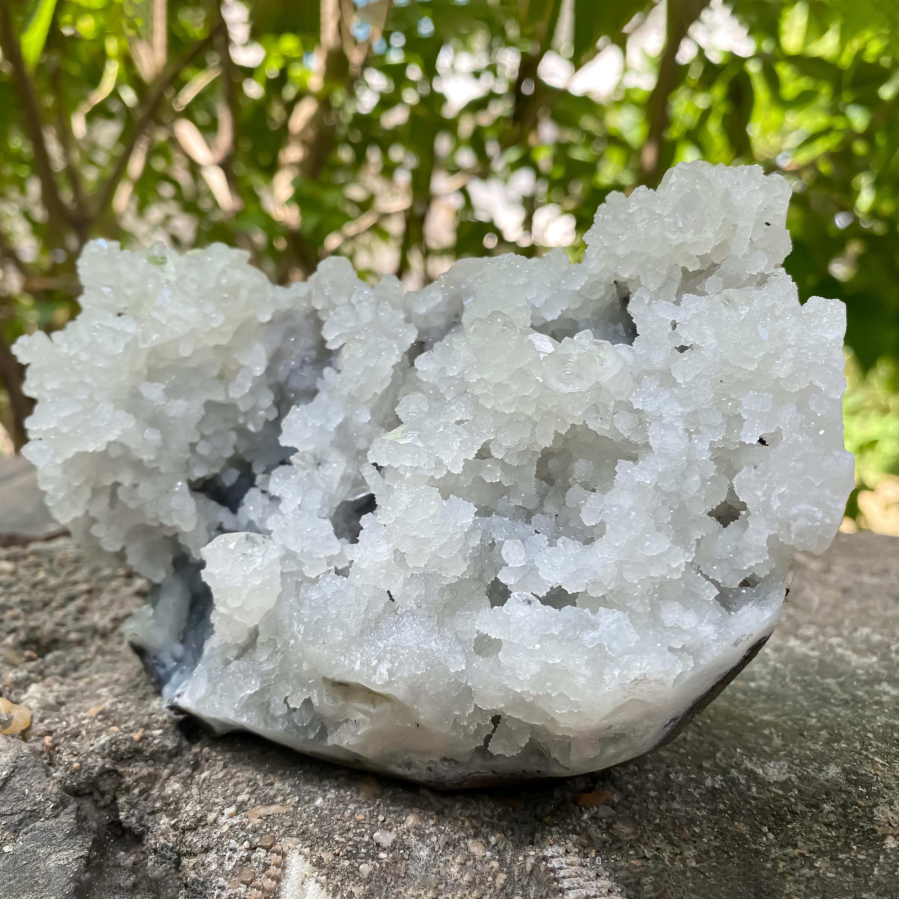 Raw Chalcedony Apophyllite Cluster  860gm Spiritual Healing Crystal, Reiki Energy Stone, Natural Mineral Specimen