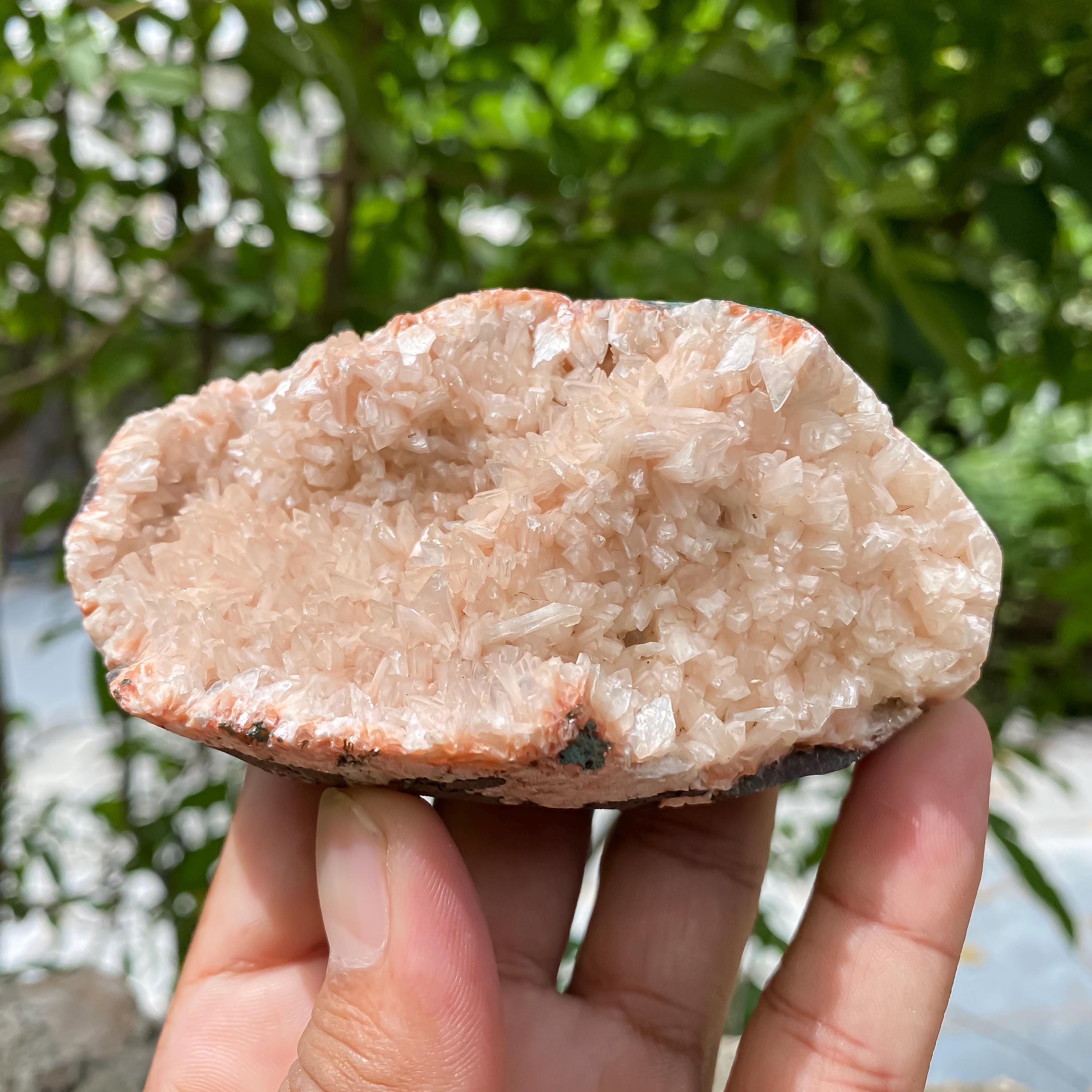 Natural Stillbite Apophyllite Geode Crystal Cluster for Healing, 320gm Meditation & Home Decor Gifts