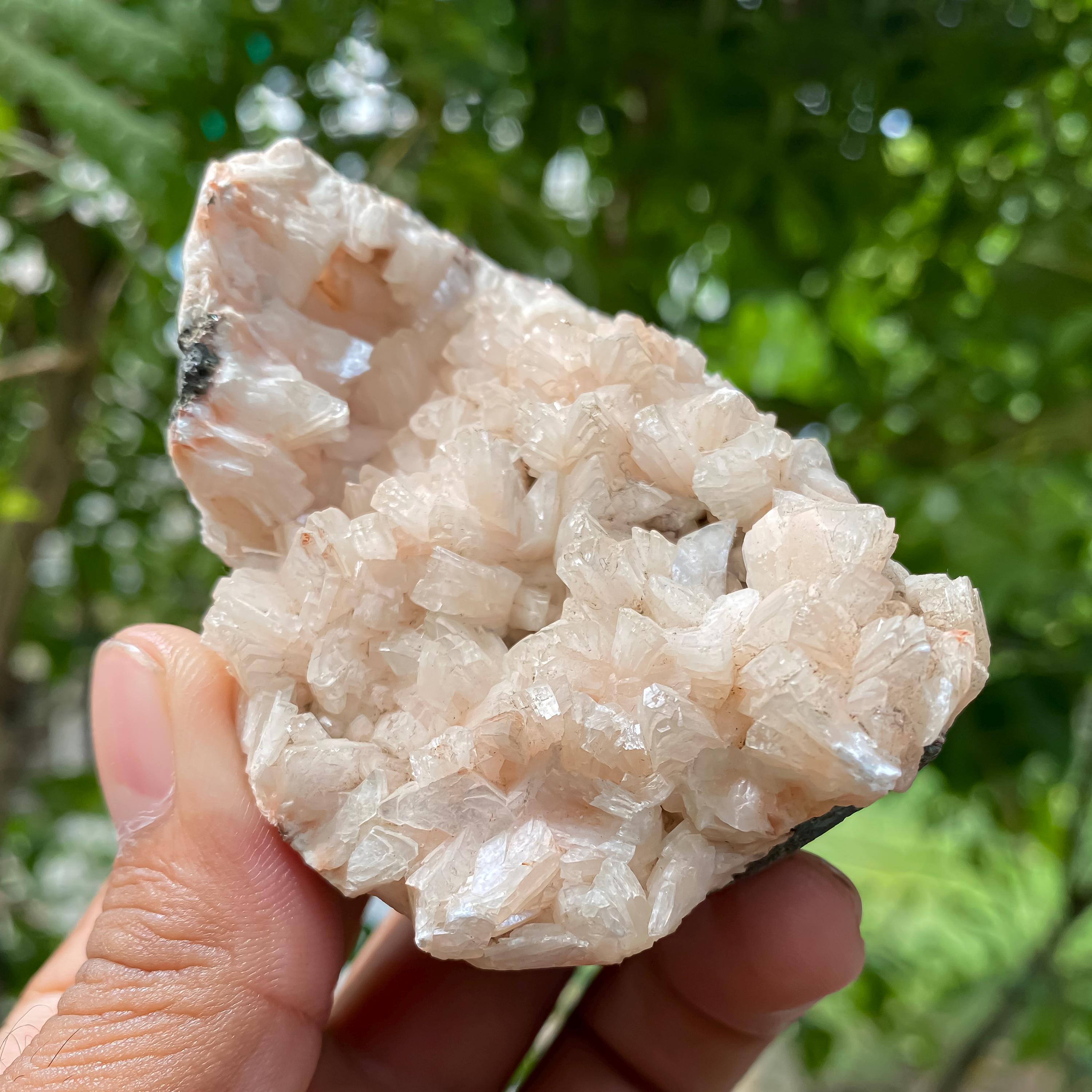 Natural Stillbite Apophyllite Geode - Raw Minerals for Healing, Meditation & Spiritual Energy Rough 120gm