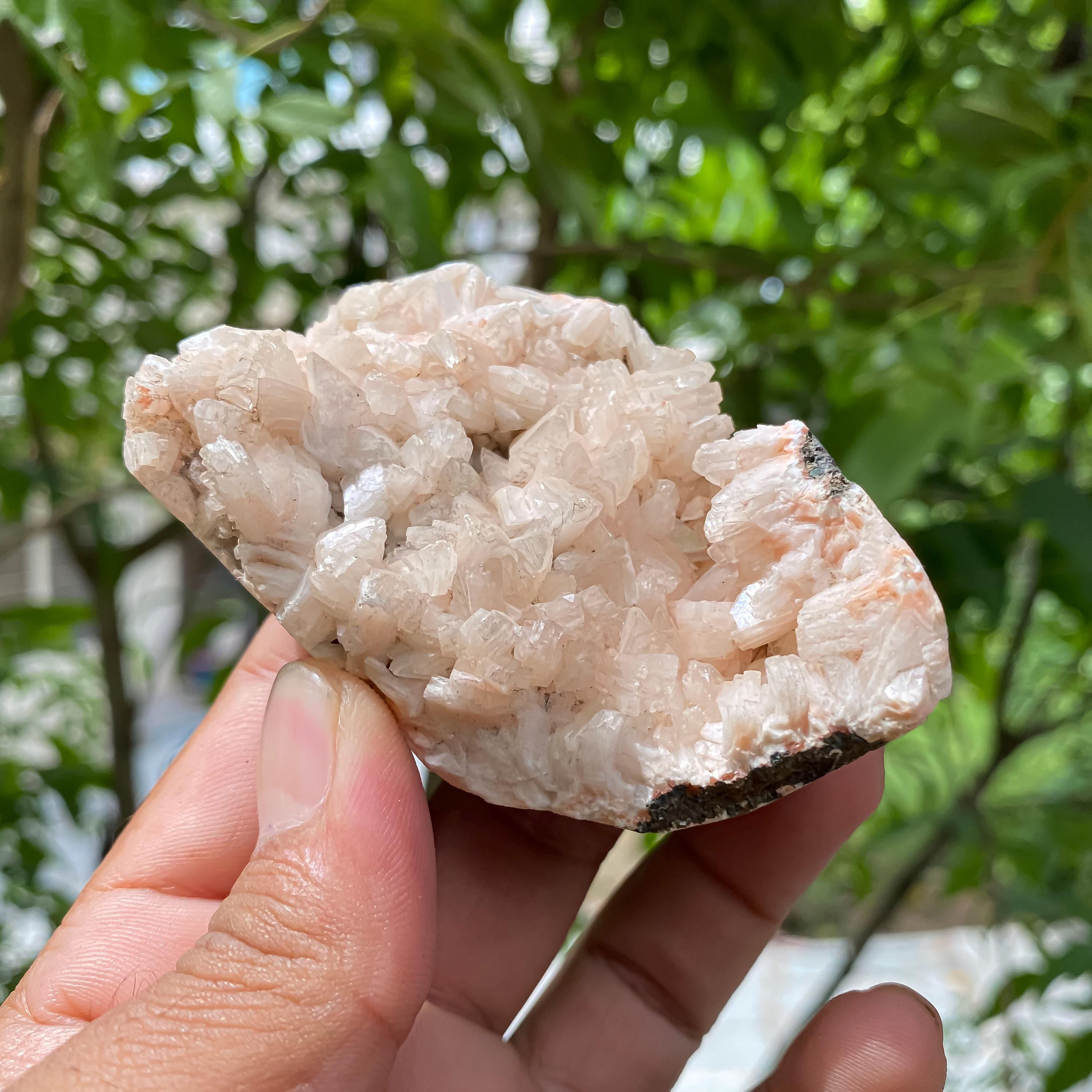 Natural Stillbite Apophyllite Geode - Raw Minerals for Healing, Meditation & Spiritual Energy Rough 120gm