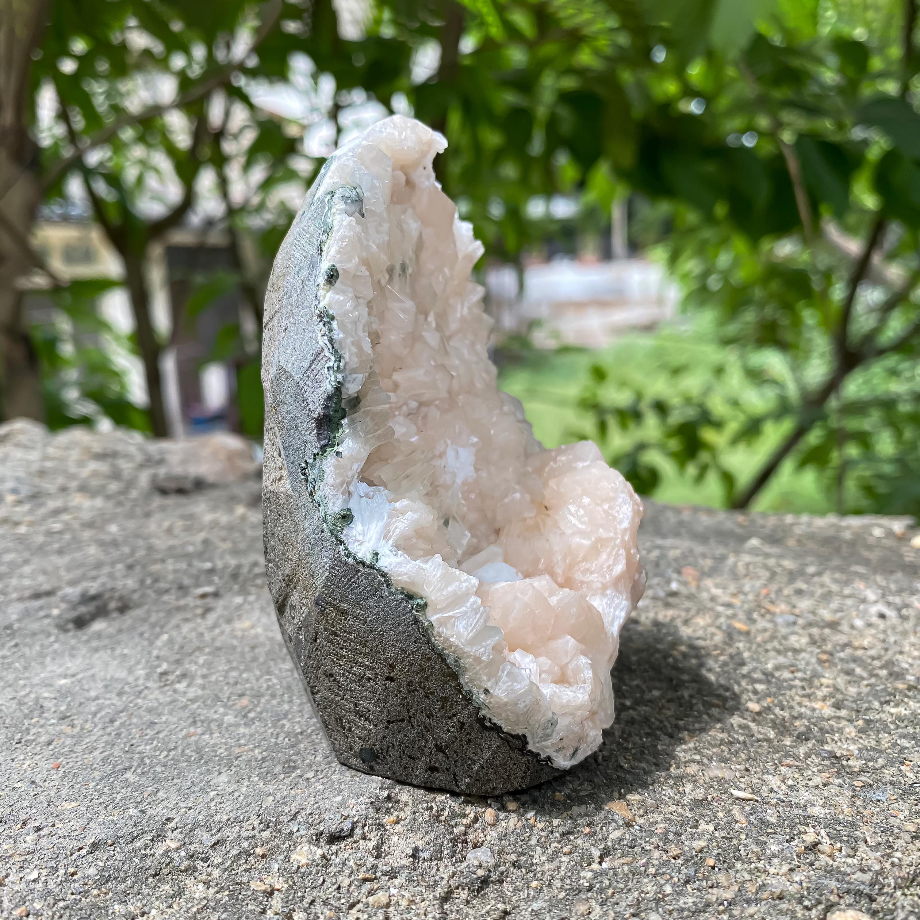 Peach Stilbite Apophyllite Cluster: Raw Healing Crystal Display 350gm