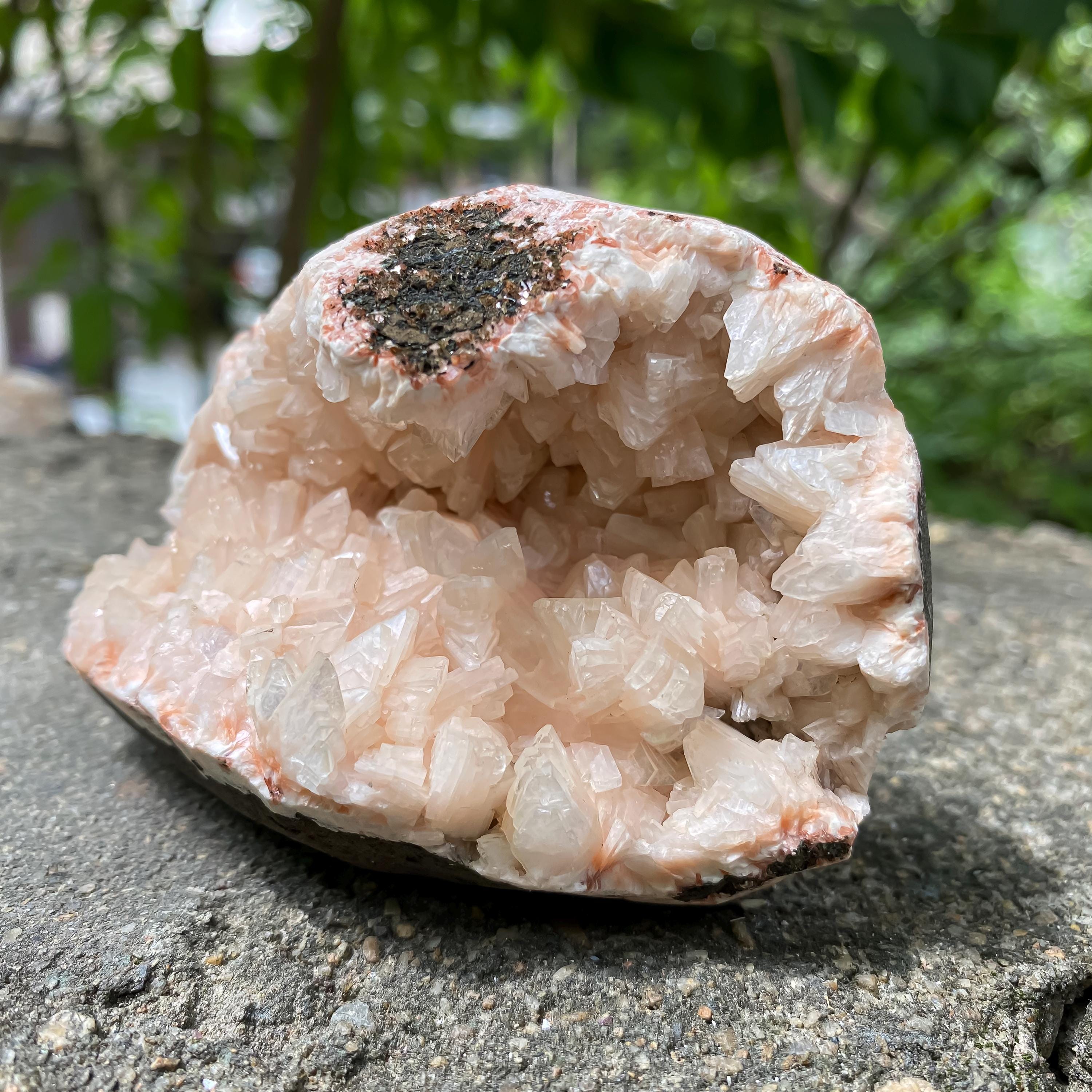 Peach Stilbite Apophyllite Crystal Cluster: Healing Home Decor 225gm
