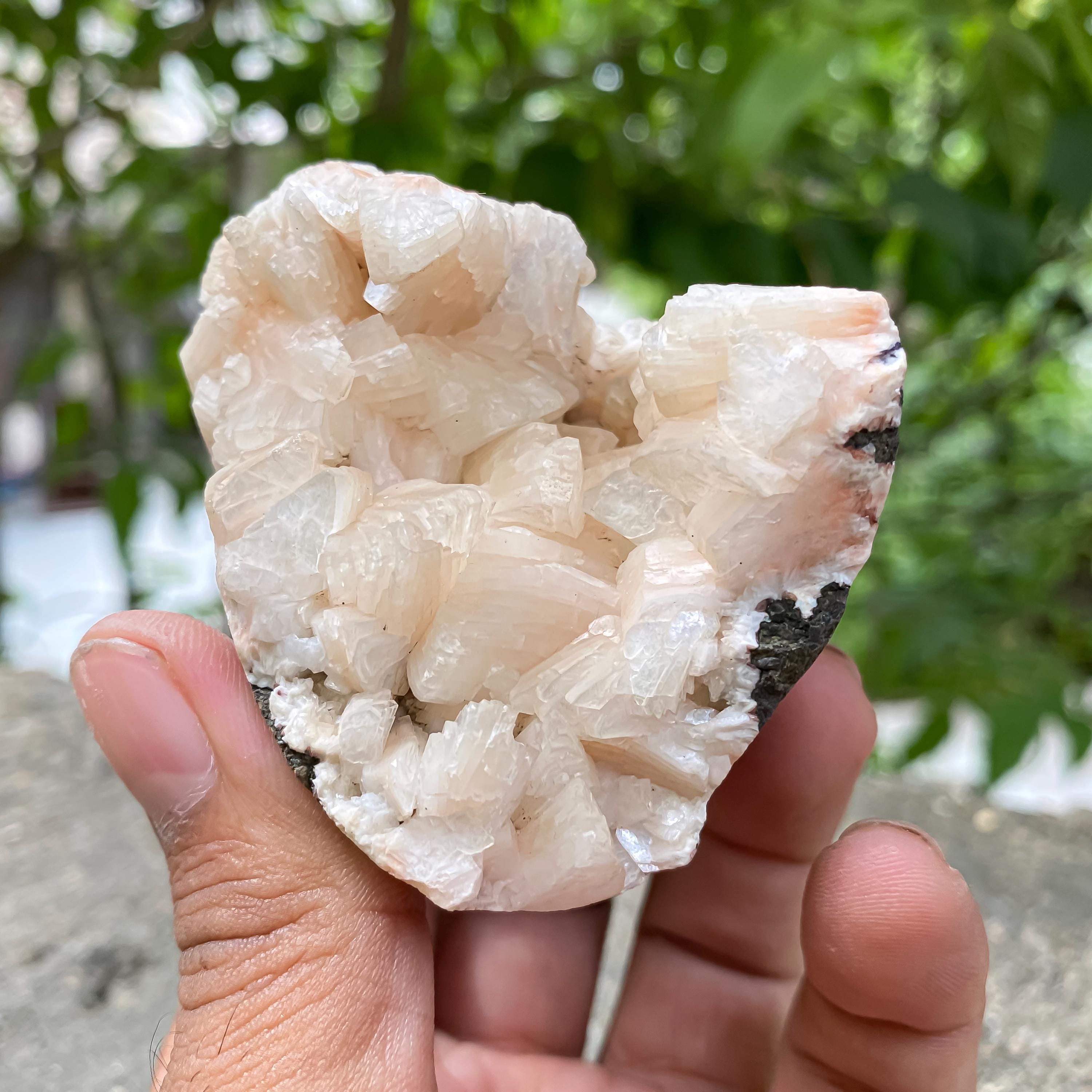 Peach Stilbite Apophyllite Cluster  Healing Crystal Geode 155gm