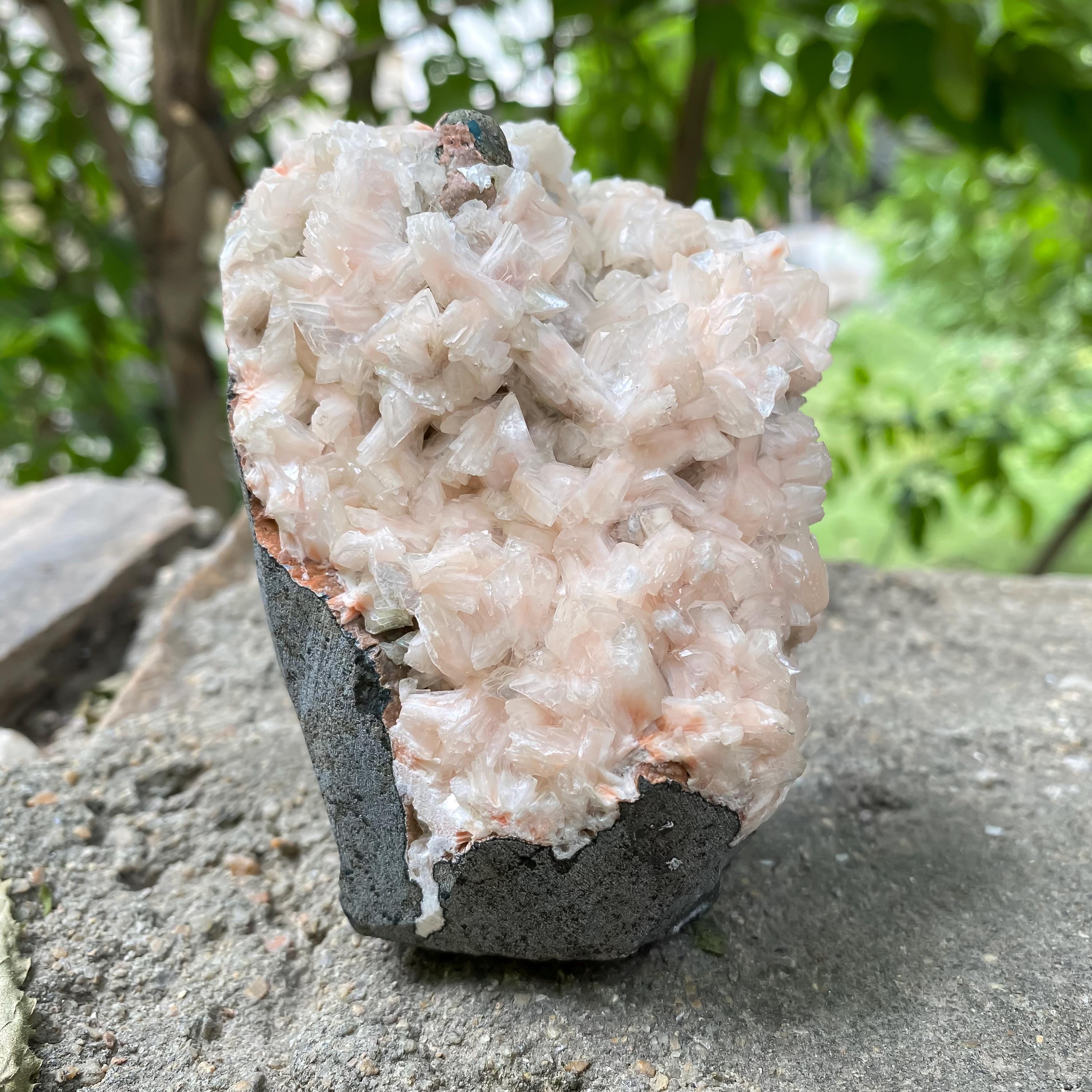 Raw Peach Stilbite Apophyllite Cluster : Healing Crystal, 450gm