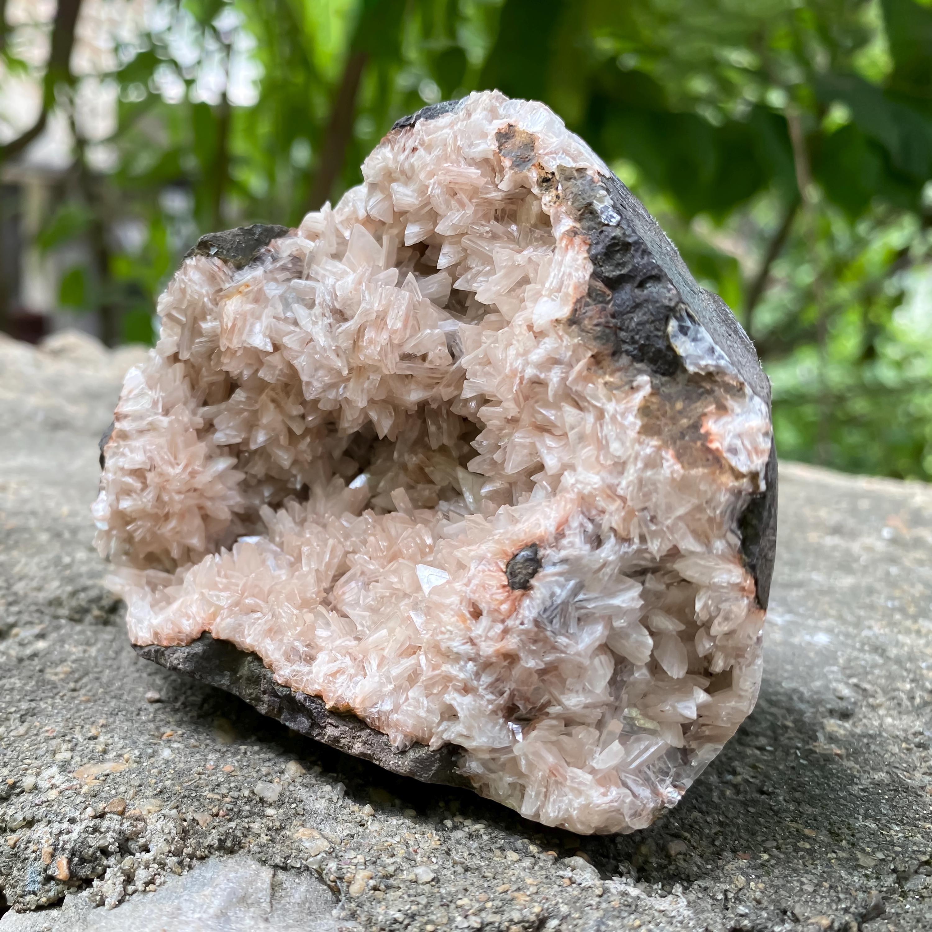 Natural Apophyllite & Stilbite Geode Specimen: 335gm Natural Mineral Collection Rough