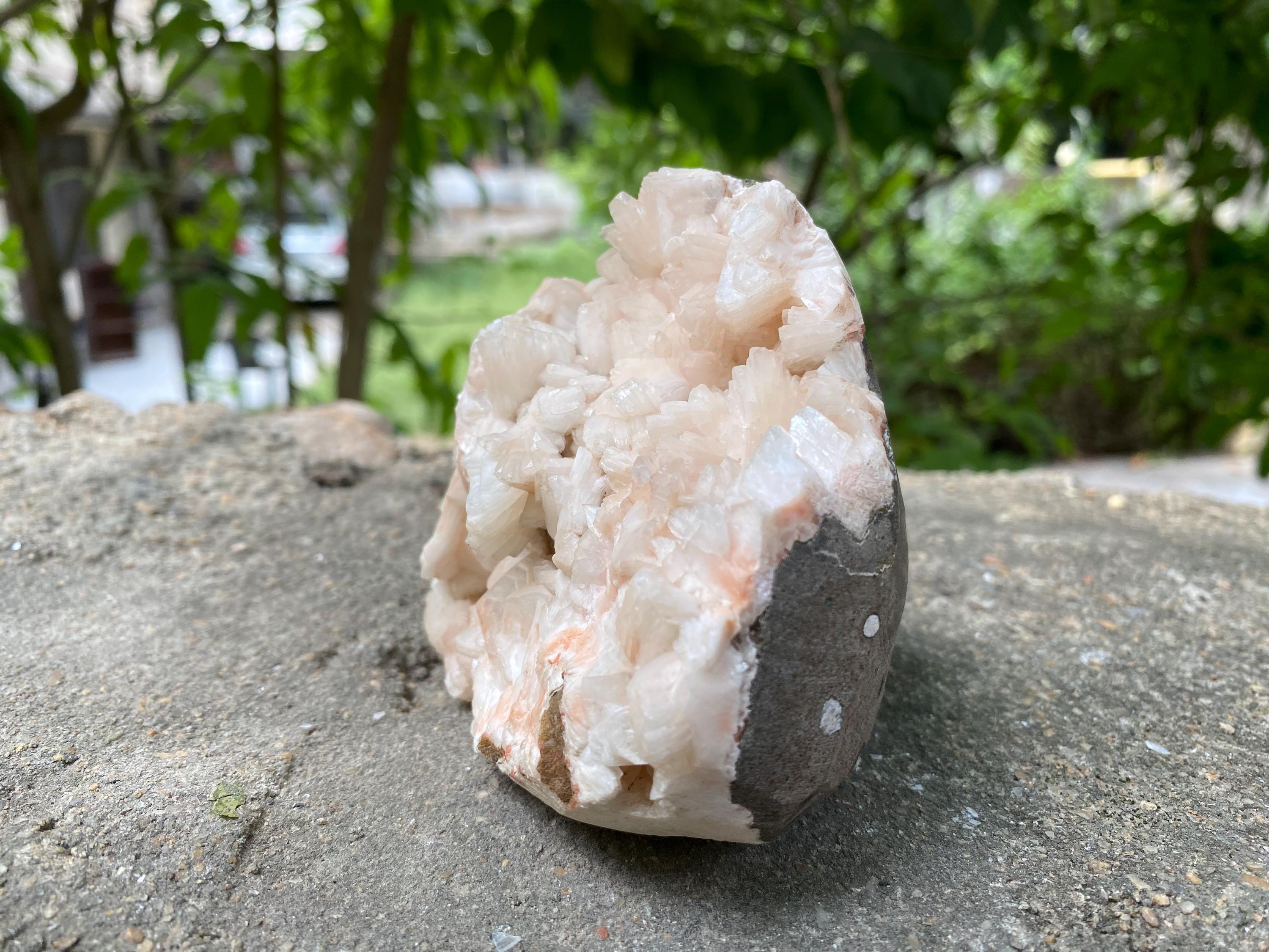 Raw Stilbite Apophyllite Geode Cluster Rough  455gm Natural Healing Crystal Cluster, Home Decor Stone