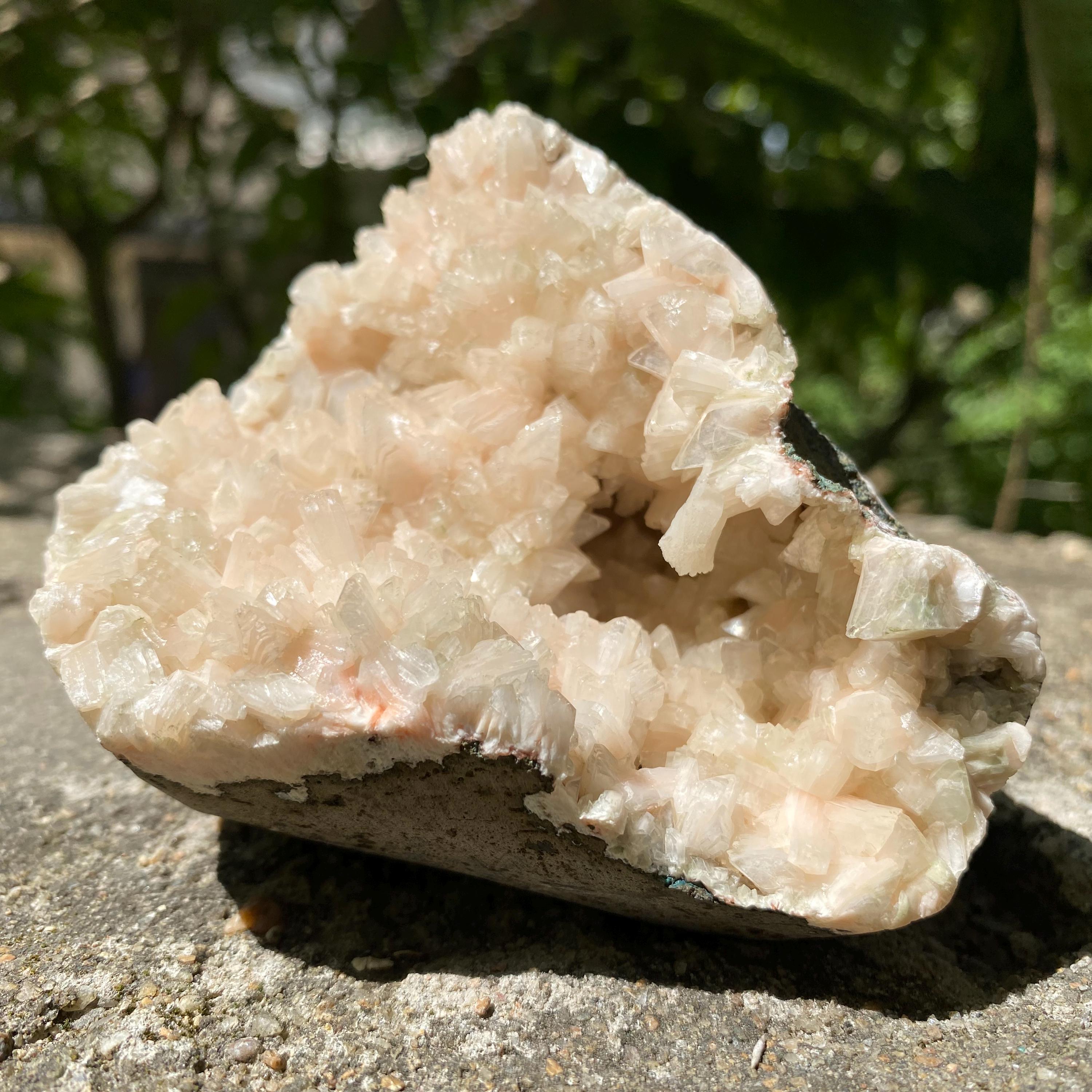 Peach Stilbite Apophyllite Cluster: Calming Reiki Healing Crystal 365gm