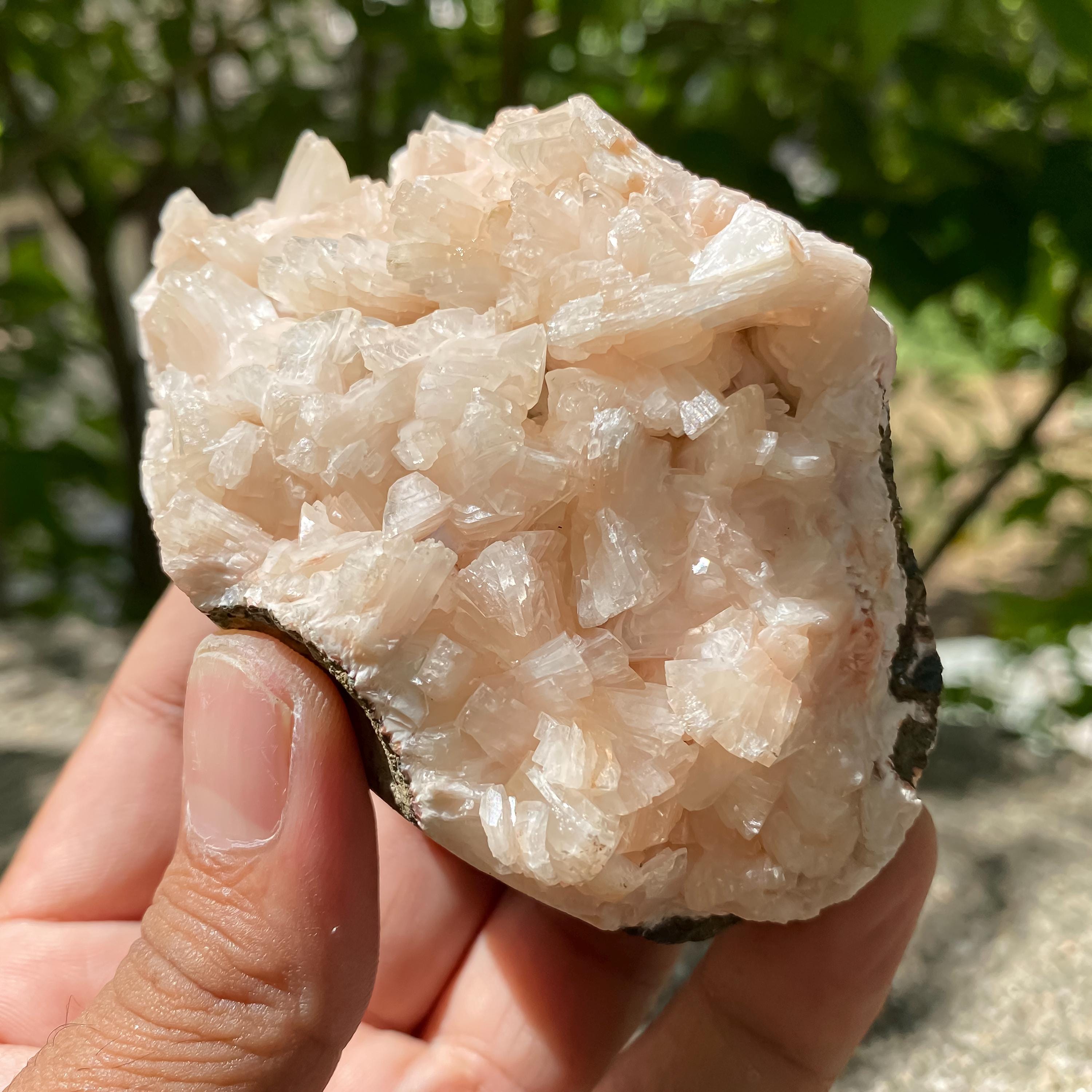 Peach Apophyllite Stilbite Reiki Healing Crystal, 310gm