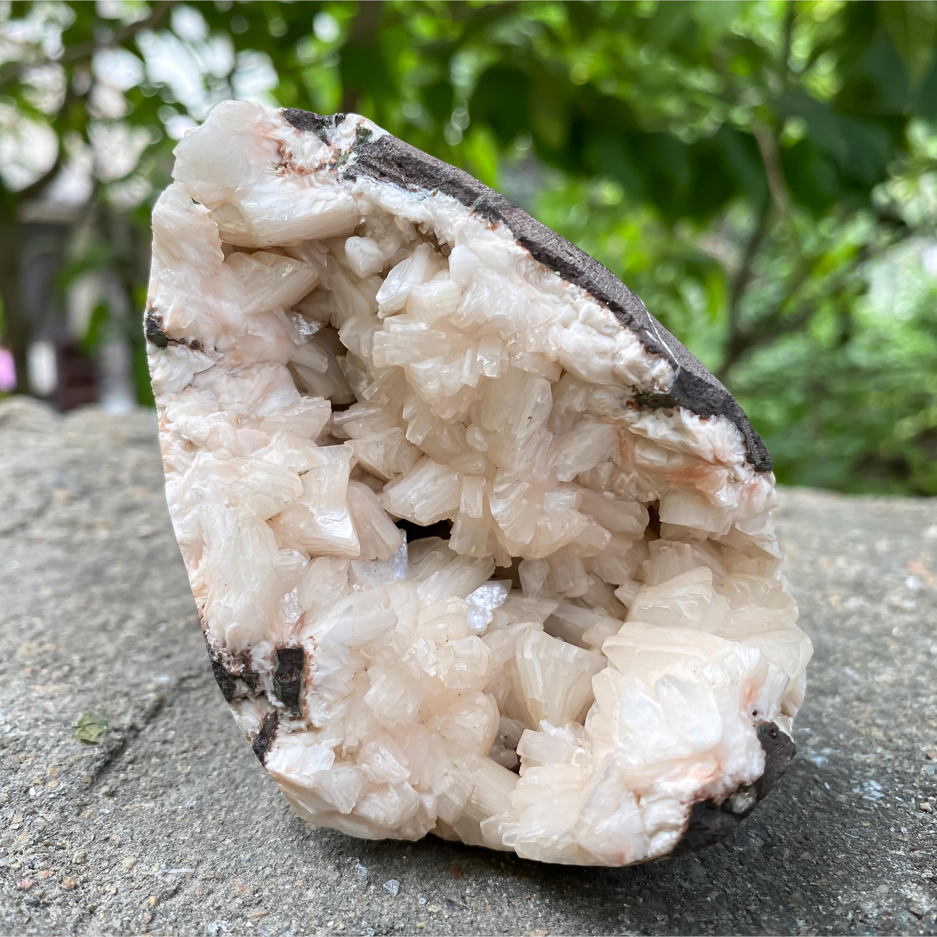 Natural Stillbite Apophyllite Geode Cluster  250gm Healing Crystal, Mineral Specimen, Home Decor, Meditation & Reiki Energy Stone