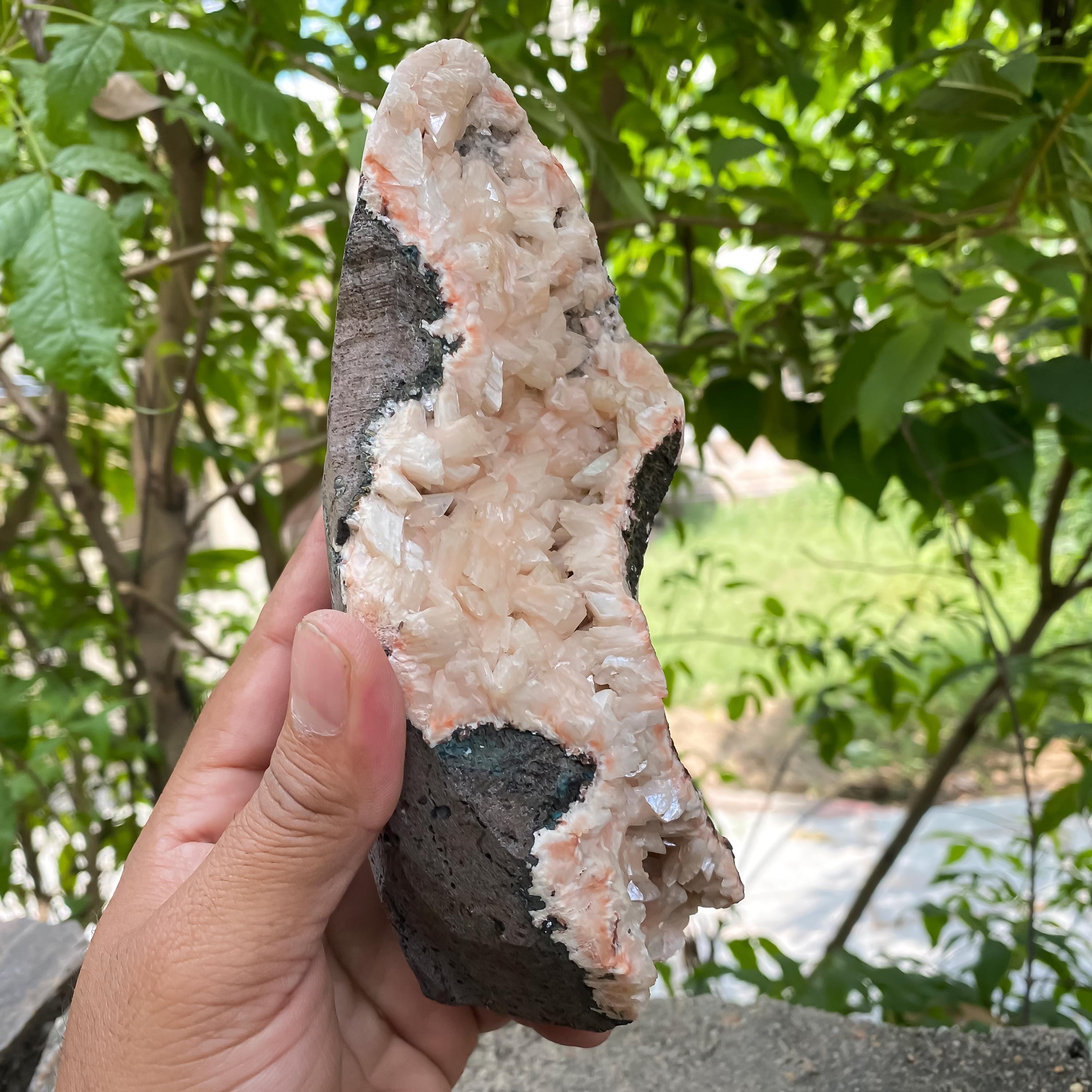 Rough Stilbite Apophyllite Geode : Healing Crystal Cluster, Meditation Stone
