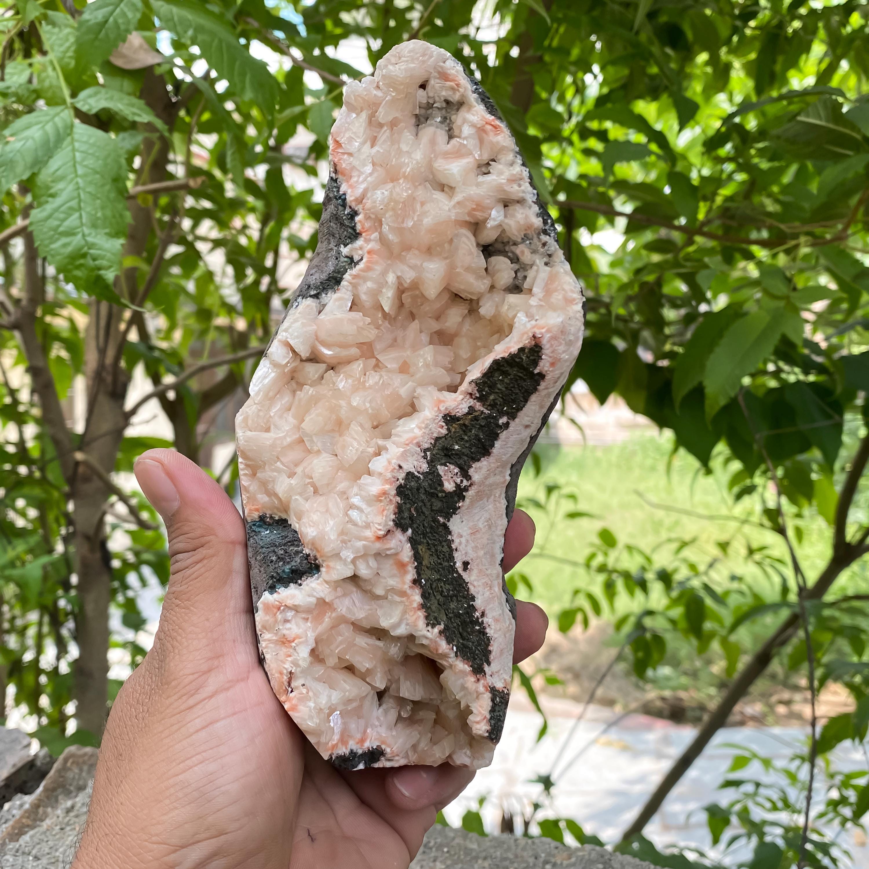 Rough Stilbite Apophyllite Geode : Healing Crystal Cluster, Meditation Stone
