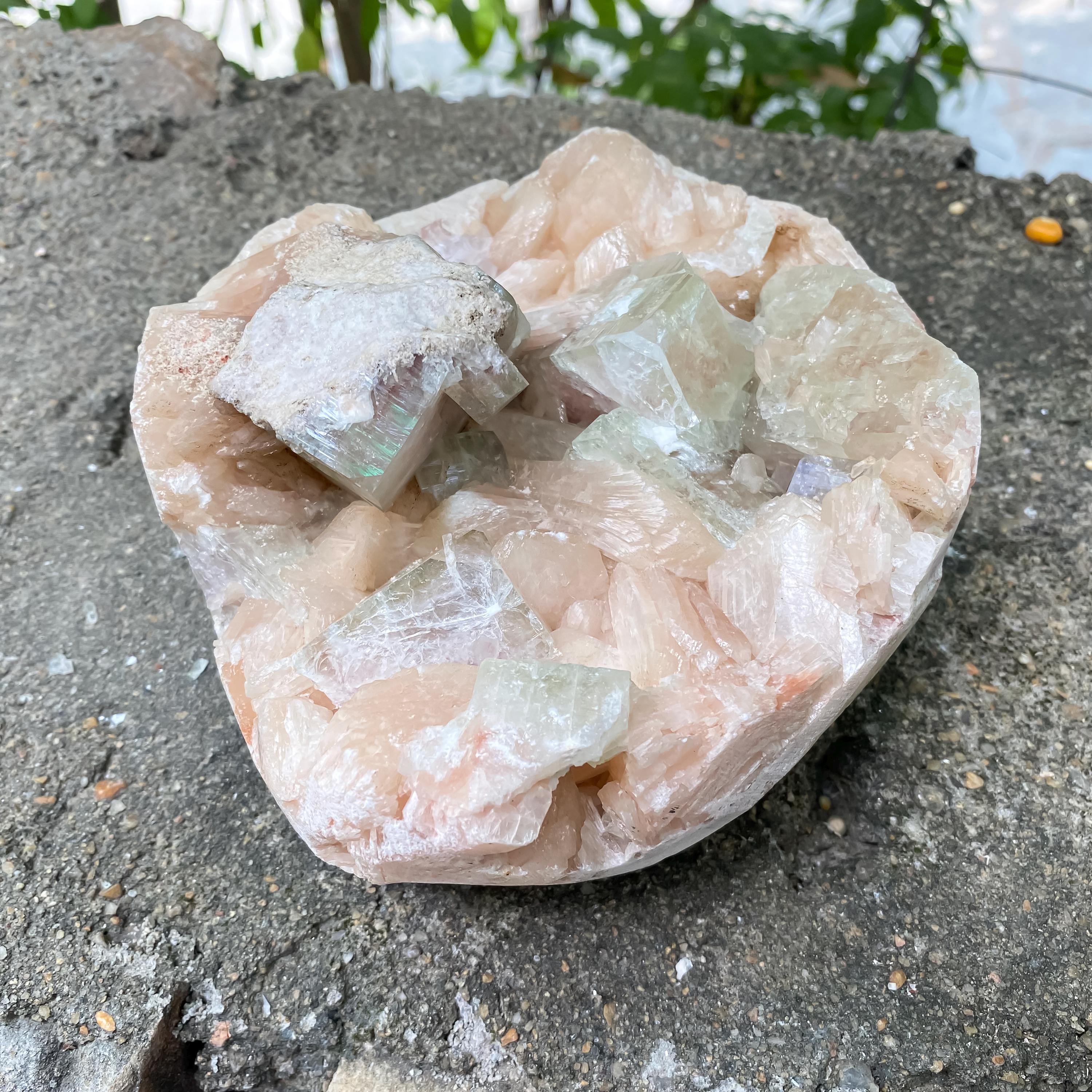 Natural Stillbite with Apophyllite Geode Crystal Cluster Reiki Healing Stone Home Decor