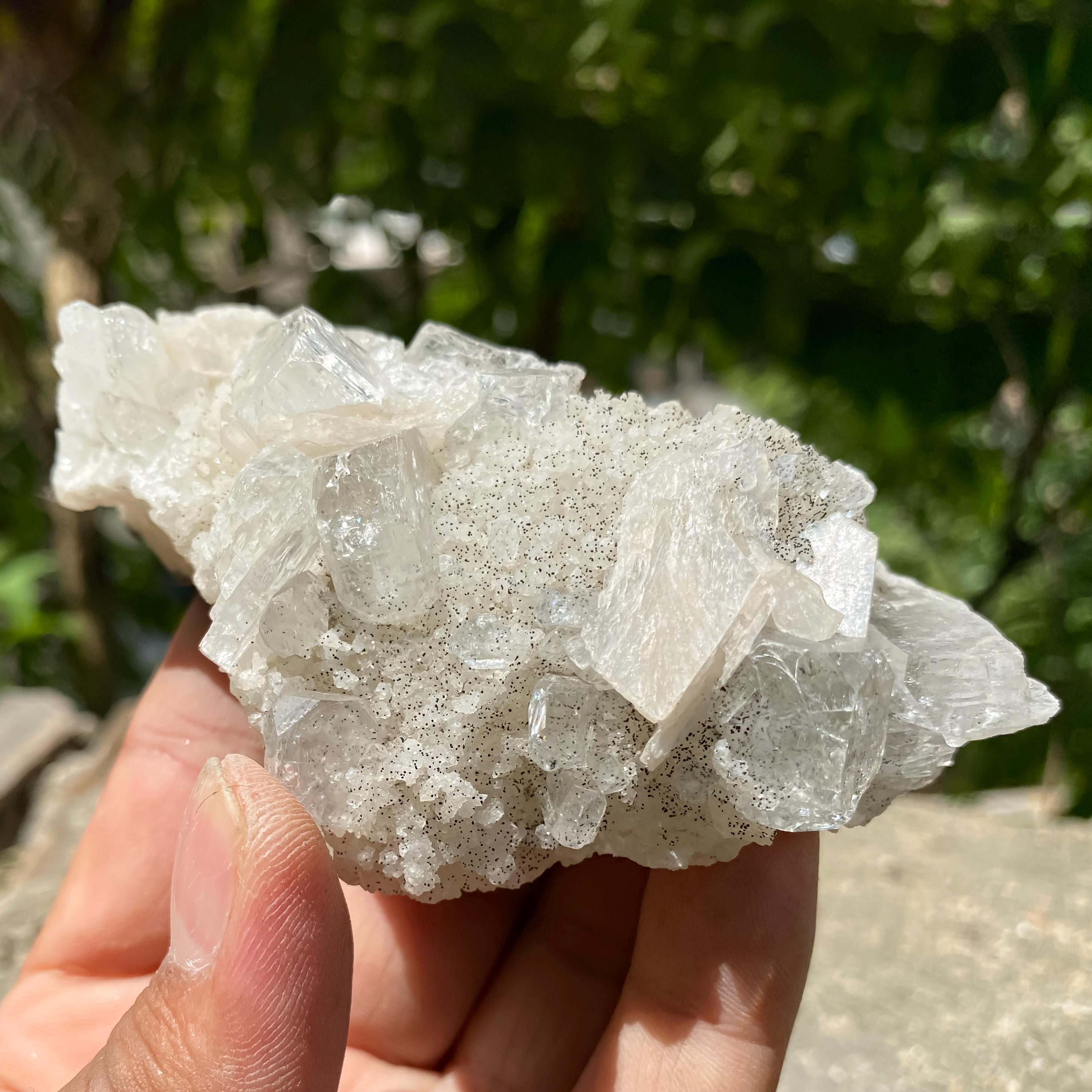 Sparkling White Apophyllite Crystal Cluster: Zeolite Specimen 155gm