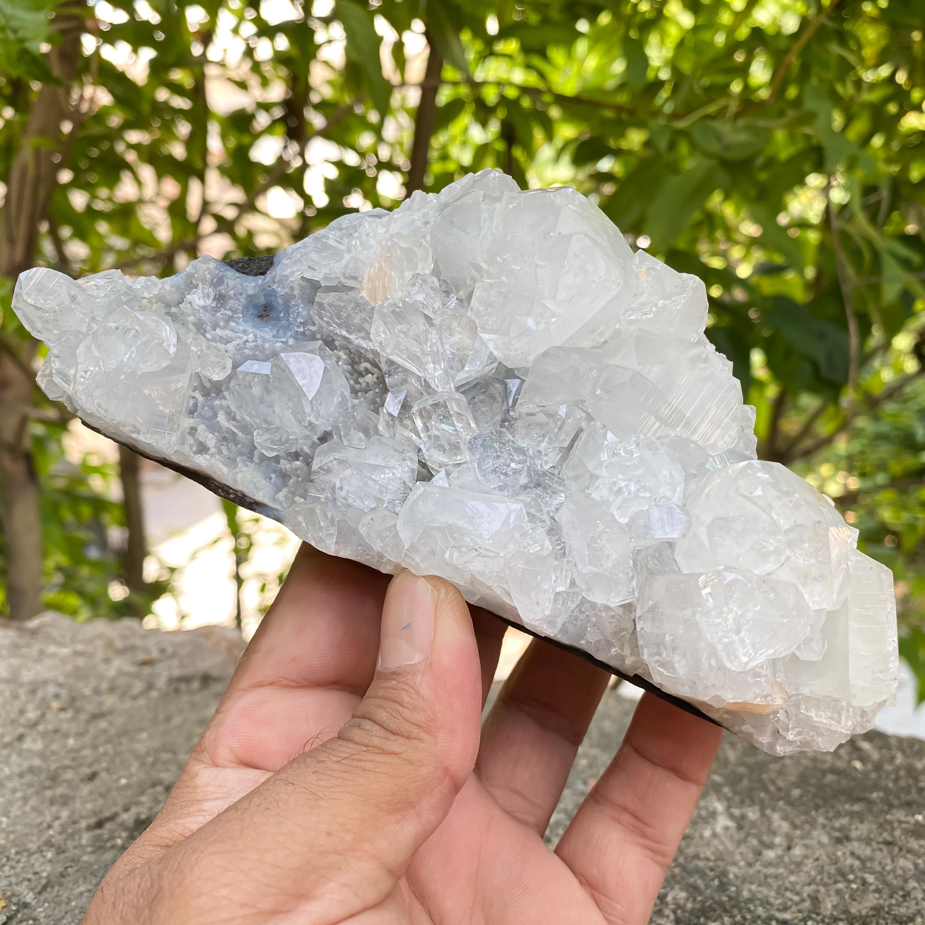 Natural White Apophyllite Cluster  600gm Raw Healing Crystal for Energy & Clarity