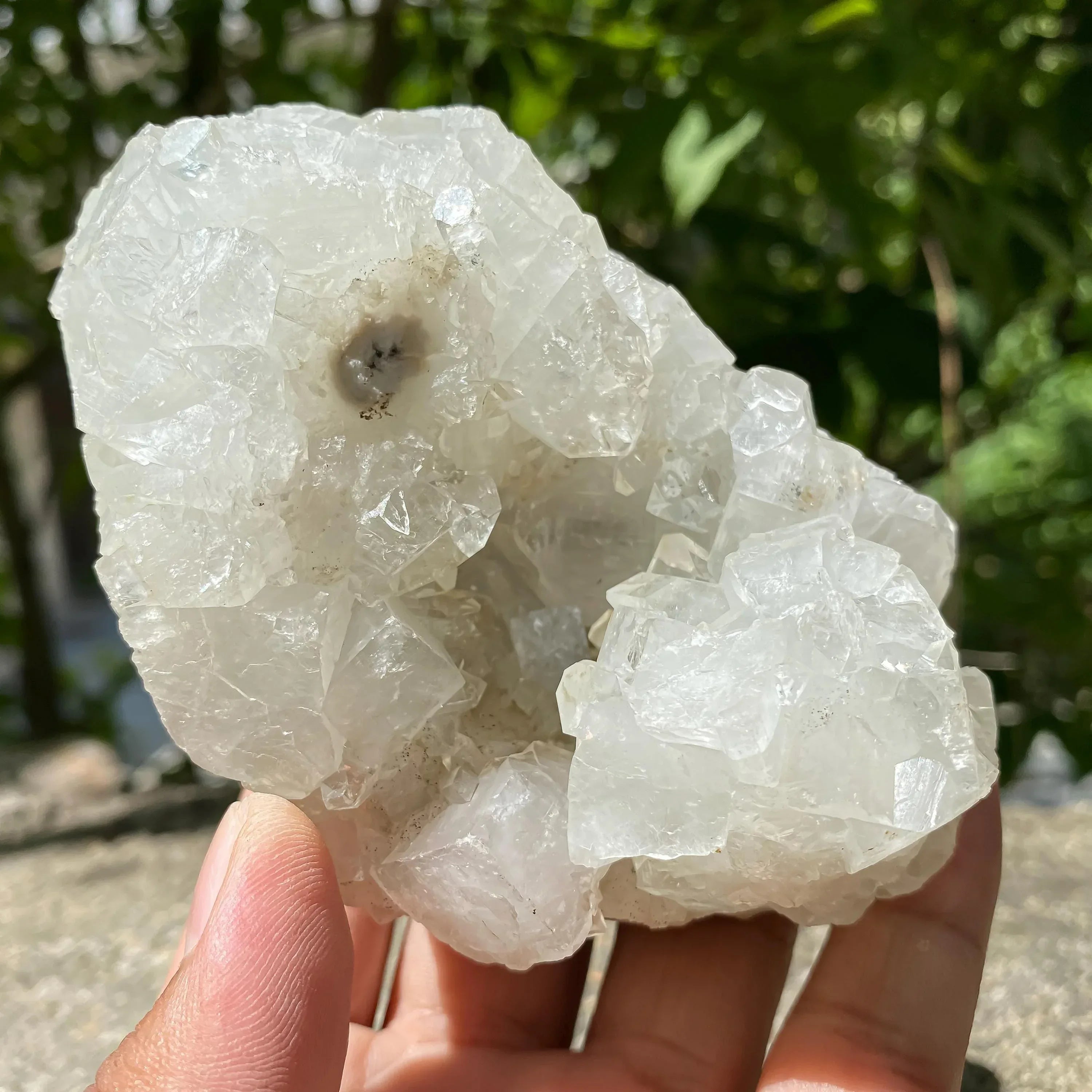 Apophyllite Zeolite Cluster:Meditation Decor Rough 410gm Zeolite