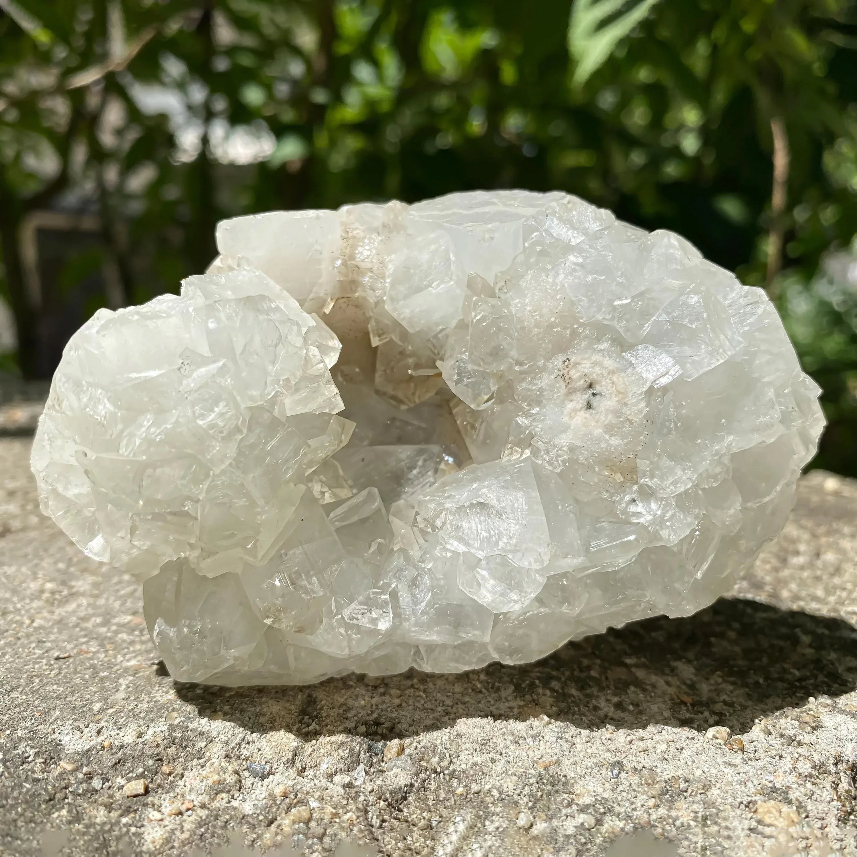 Apophyllite Zeolite Cluster:Meditation Decor Rough 410gm Zeolite
