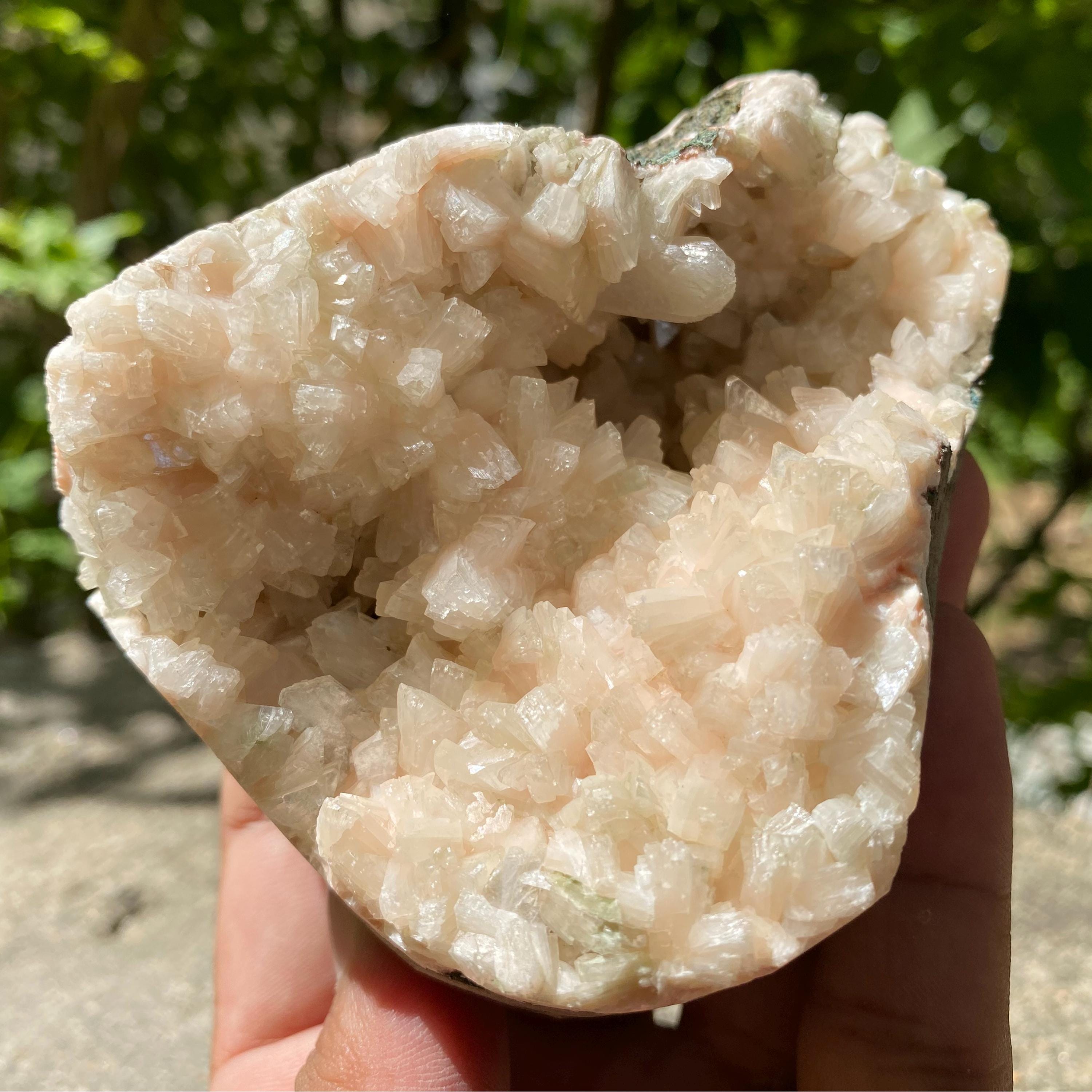 Peach Stilbite Apophyllite Cluster: Calming Reiki Healing Crystal 365gm