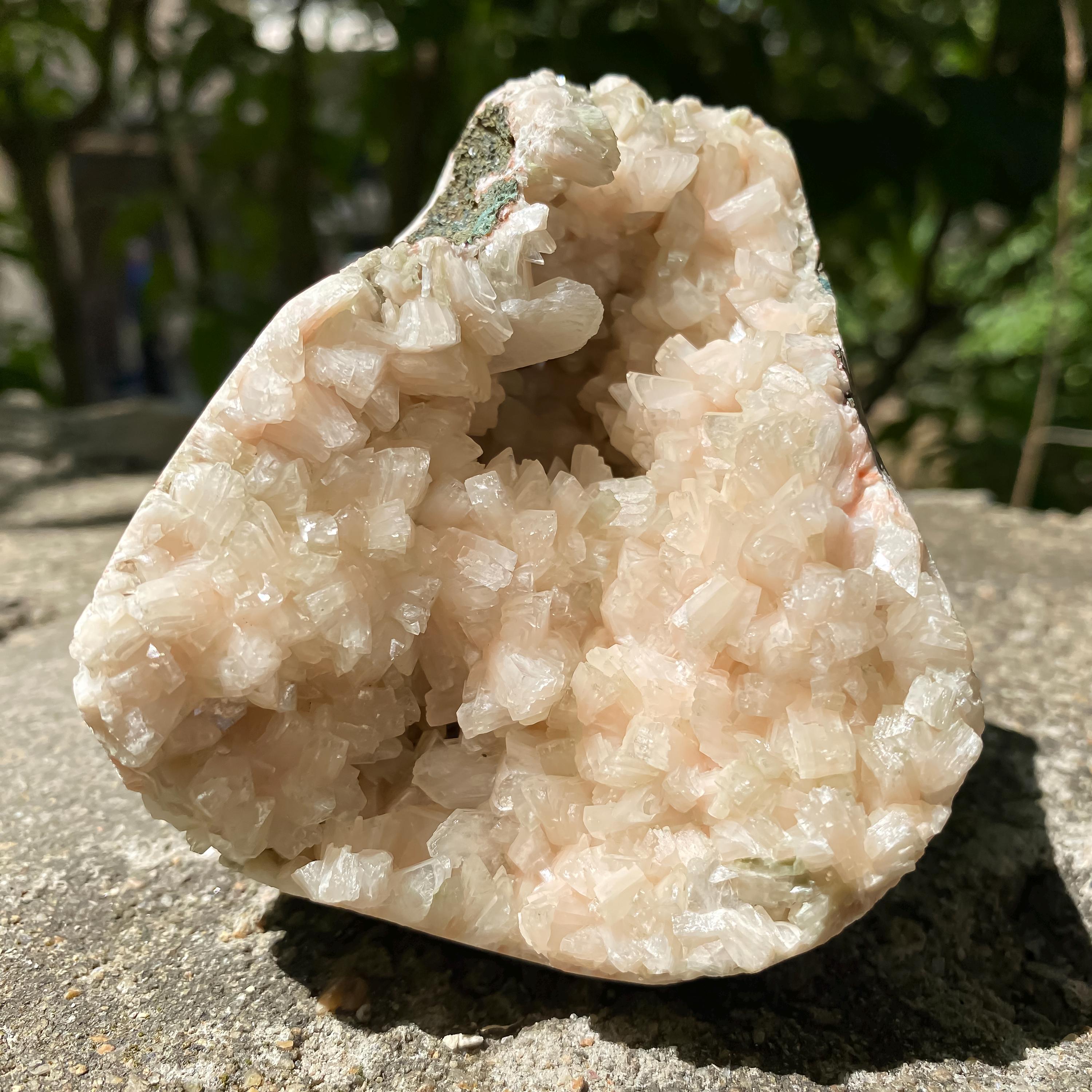 Peach Stilbite Apophyllite Cluster: Calming Reiki Healing Crystal 365gm