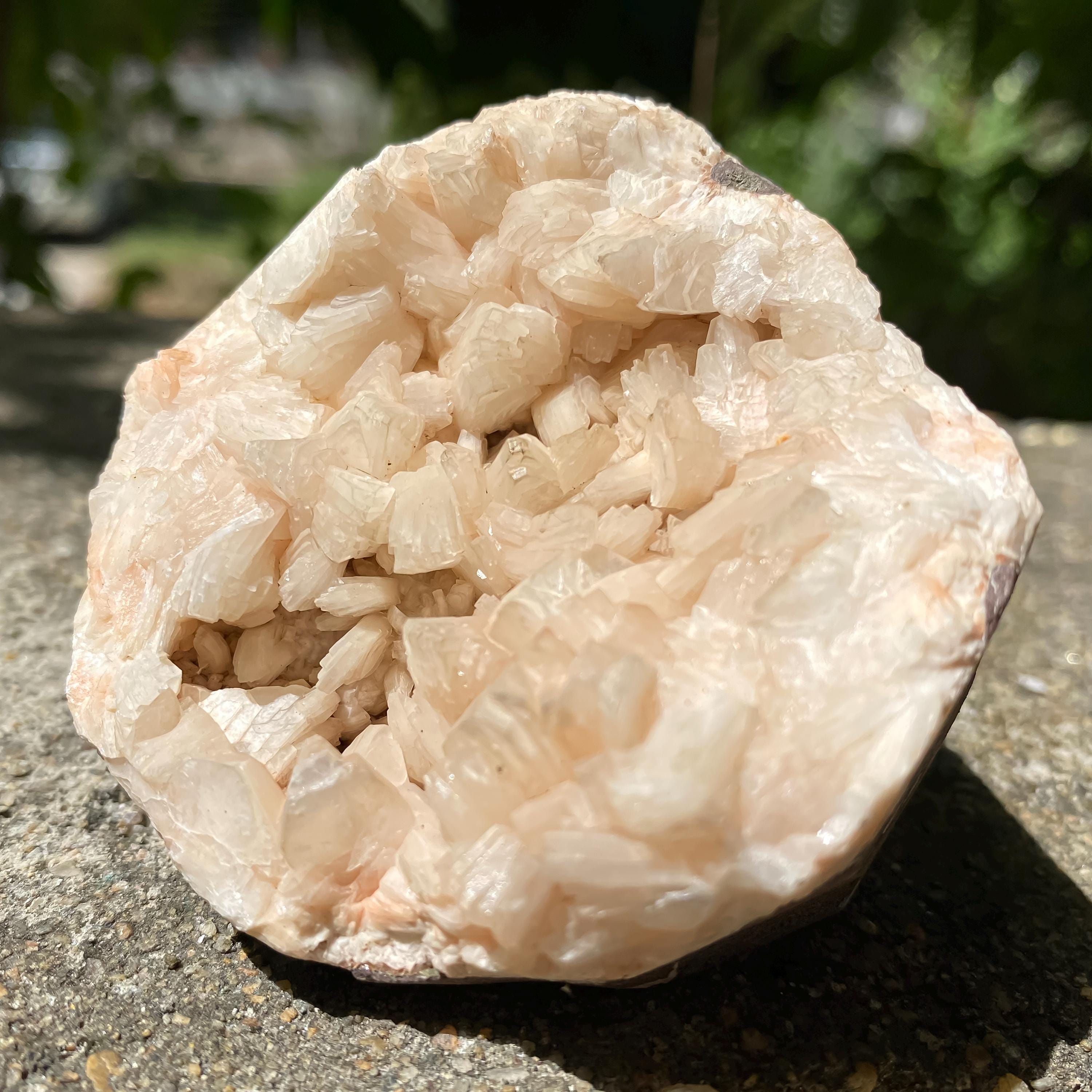 Natural Stillbite Apophyllite Geode Crystal Cluster for Healing, 225gm Meditation & Home Decor Gifts