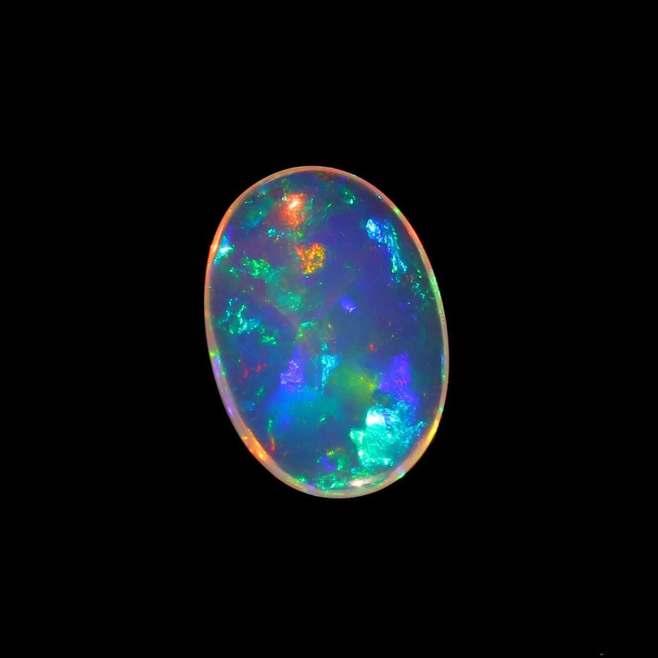 Ethiopian Welo Opal Cabochon: 16x11mm Oval Gemstone, Multi-Fire, 3 Cts